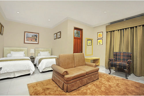 Rumah Aca Wisma tamu